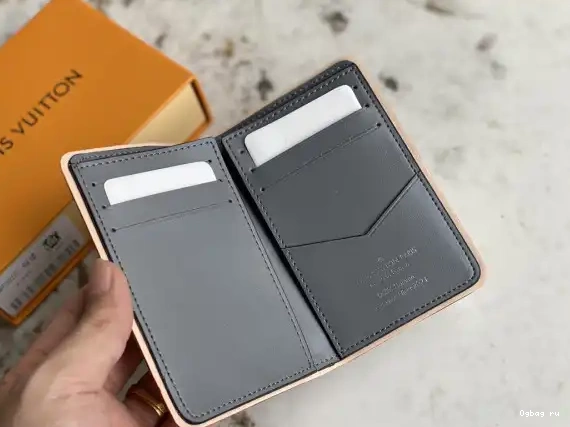 POCKET SLENDER VUITTON LOUIS ORGANIZER 0530